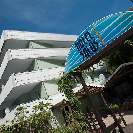 Hotel Salus Lignano Sabbiadoro Exterior foto